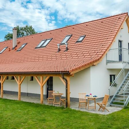 Apartmány Jedovary Trhové Sviny Kültér fotó