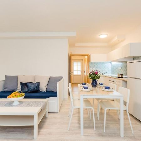 Apartmány Jedovary Trhové Sviny Kültér fotó