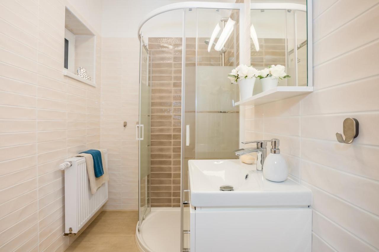 Apartmány Jedovary Trhové Sviny Kültér fotó